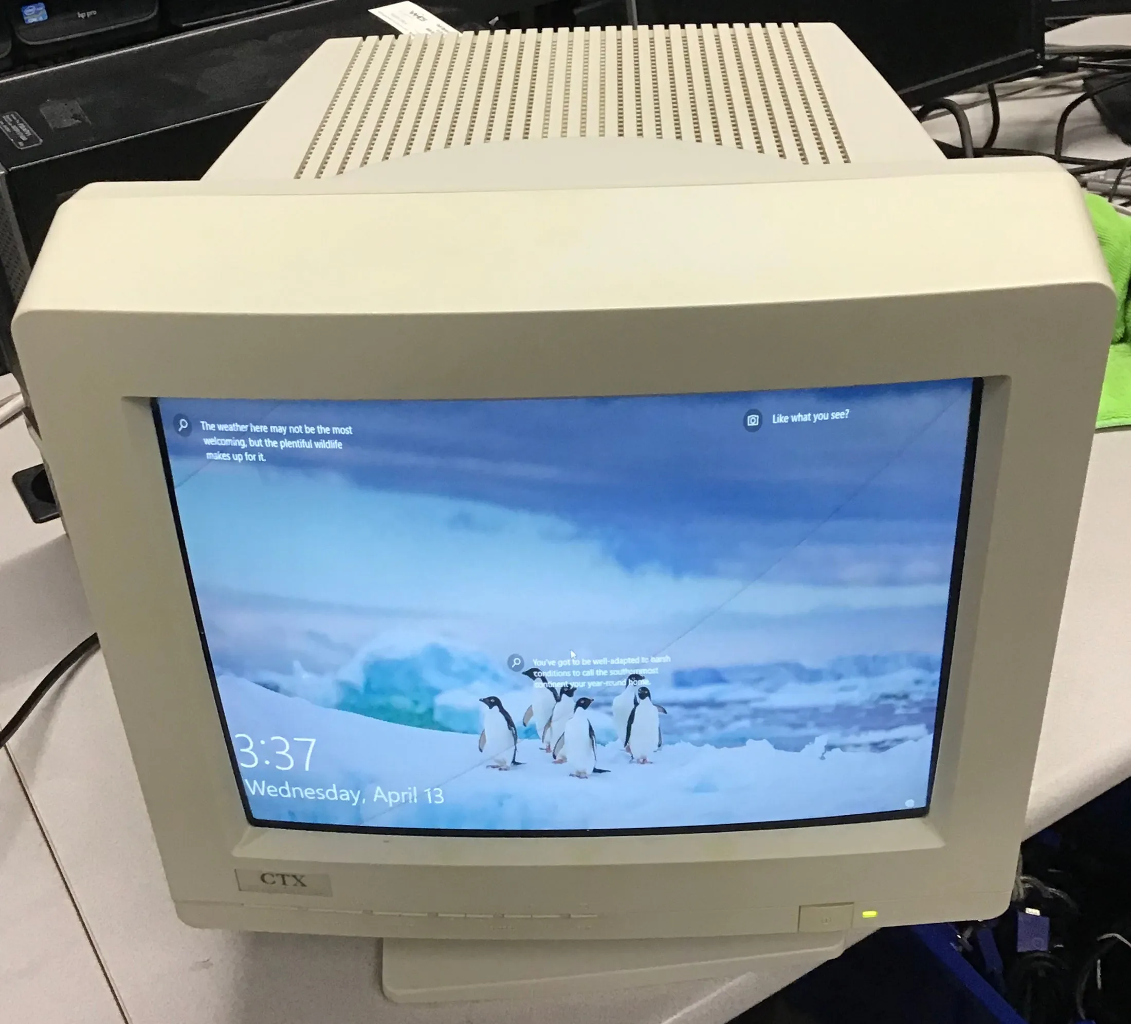 CTX PL5 CRT Monitor
