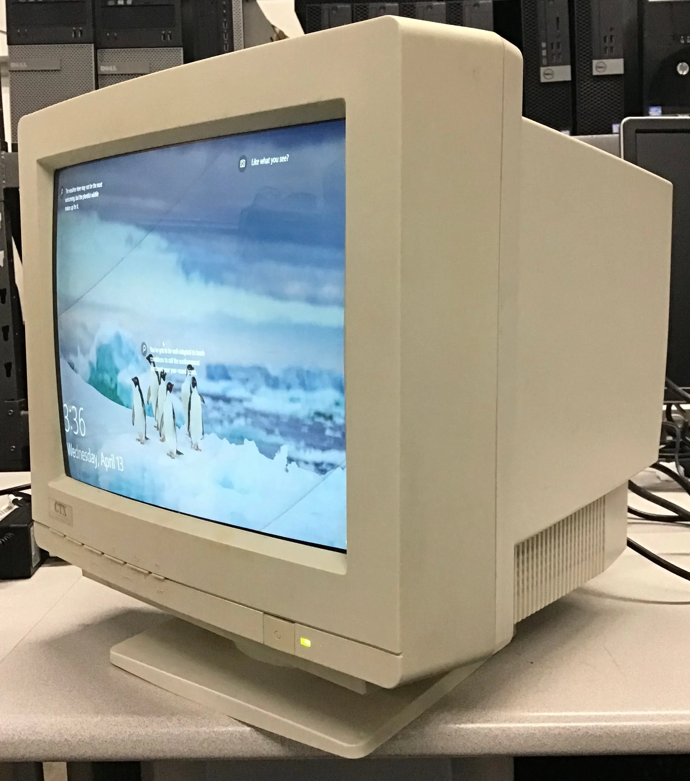 CTX PL5 CRT Monitor