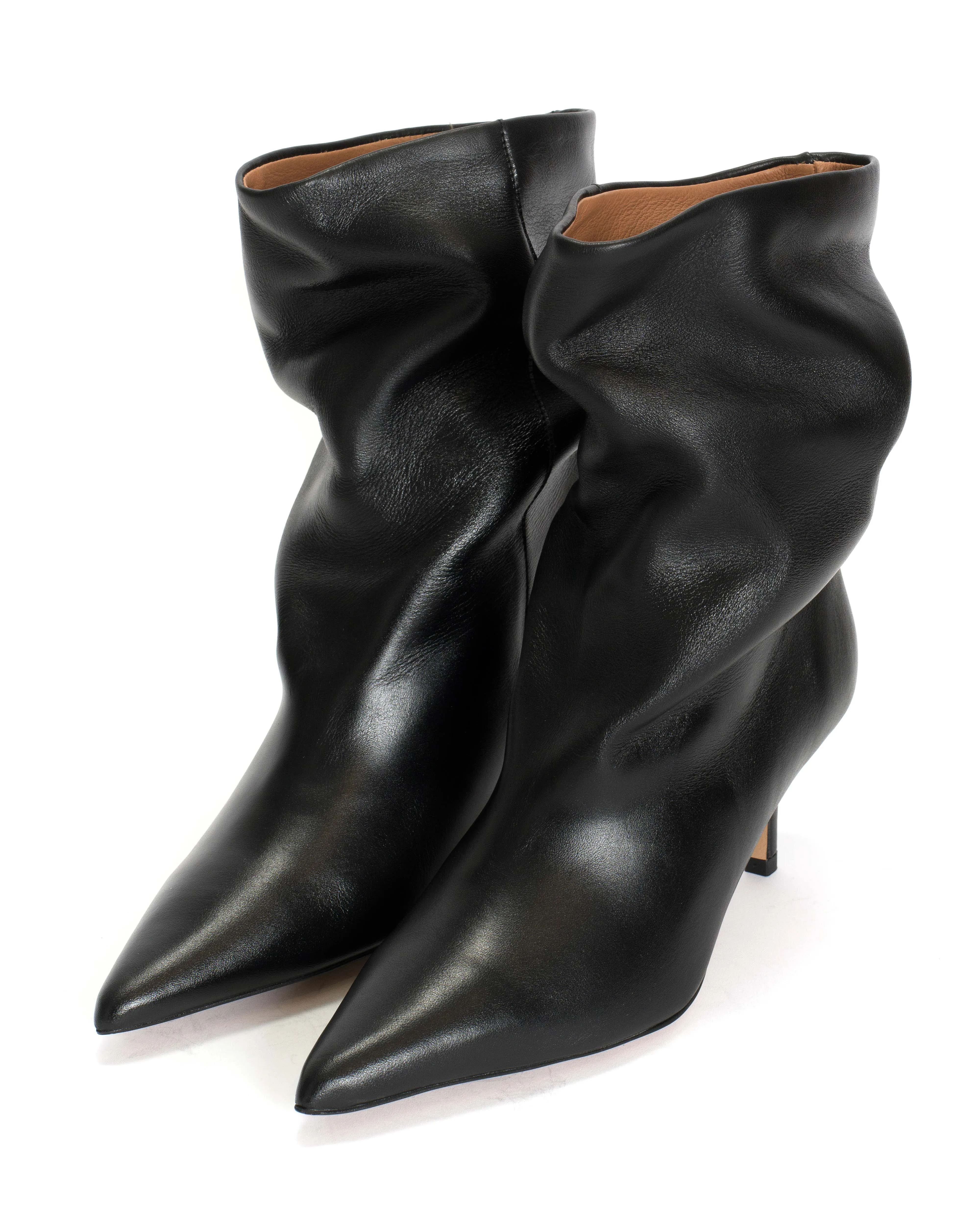 Vully 55 pin Soft calf Black