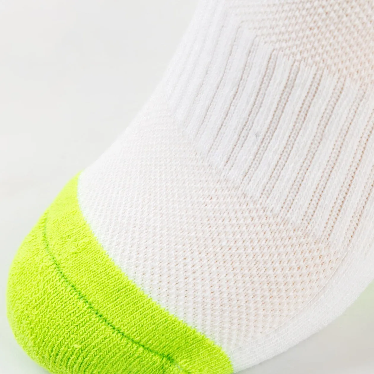 Women Professional Non-Slip Yoga / Pilates Socks with Grip