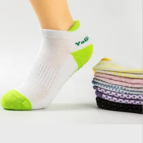 Women Professional Non-Slip Yoga / Pilates Socks with Grip